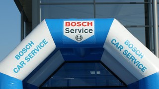 H Hüpfburg Bosch 