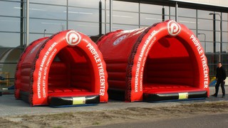 H Hüpfburg Profile Tyrecenter 