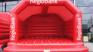 H Hüpfburgen Regiobank 