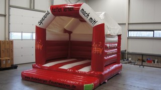 H Hüpfburg Radeberge Feuerwehr 