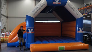 H Hüpfburg Volksbank Altdorf Feucht 