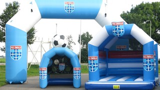 A Aufblasbare Spielpaket PEC Zwolle 