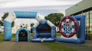 A Aufblasbare Spielpaket PEC Zwolle 