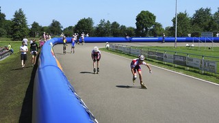 A Skeeler Boarding 
