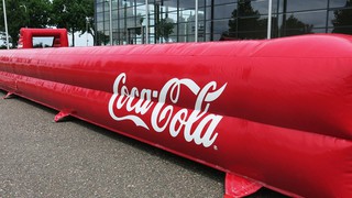 A Umrandung Coca Cola 