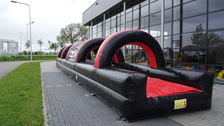 A Bauchrutsche Schwarz Rot 