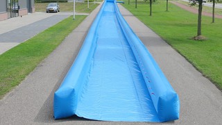 A Aufblasbare Slip and Slide M 