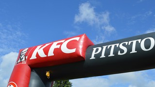 B Torbogen KFC 