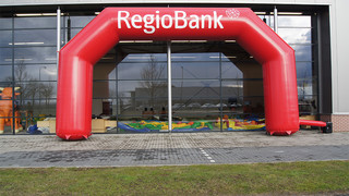 B Torbogen RegioBank 