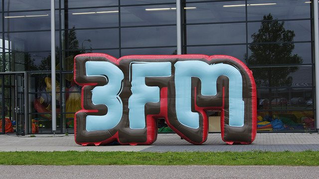 P FM Logo 