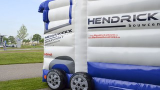 H Hüpfburg LKW Hendrickx 