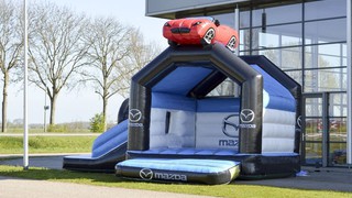 H Hüpfburg Mazda Multifun 
