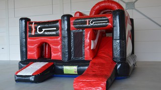 H Hüpfburg Multiplay TG 