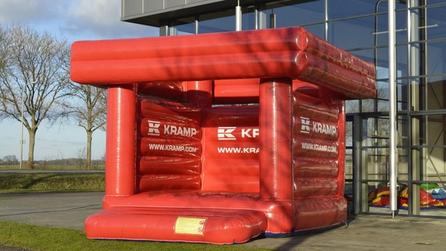Kramp Hüpfburg 