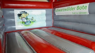 Schwarzwälder Bote Hüpfburg 