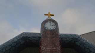 Echenforde Kirche Hüpfburg 
