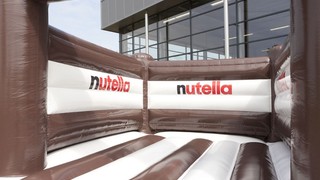 Nutella Hüpfburg 