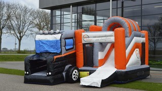 Hüpfburg Multiplay Chauffeurdienste 