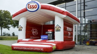 Tankstelle Esso Hüpfburg 