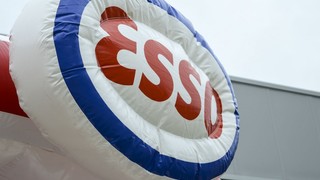 Tankstelle Esso Hüpfburg 