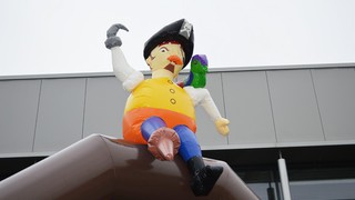 H Hüpfburg Brockensammlung Lübeck 