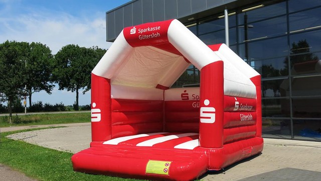 H Hüpfburg Sparkasse Gütersloh 