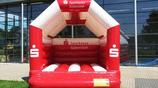 H Hüpfburg Sparkasse Gütersloh 