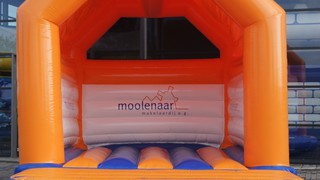 H Hüpfburg Moolenaar 