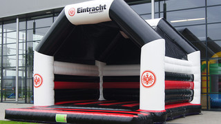H Hüpfburg Eintracht Frankfurt 