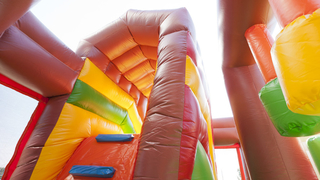 Hüpfburg Multiplay Bauernhof