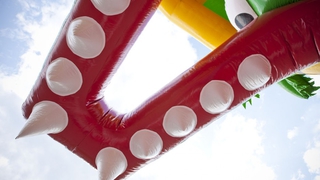 Hüpfburg Multiplay Krokodil mit Dach
