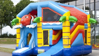 Hüpfburg Multiplay Clownfisch mit Dach