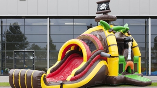 Hüpfburg Multiplay Super Pirat