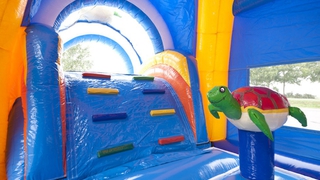 Hüpfburg Multiplay Super Clownfisch