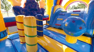 Hüpfburg Multiplay Super Clown