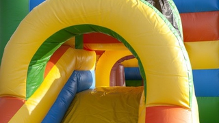 Hüpfburg Multifun Dino