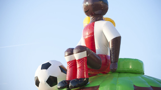 Hüpfburg Disco Fussball