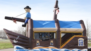 Hüpfburg Shooter Piratenschiff