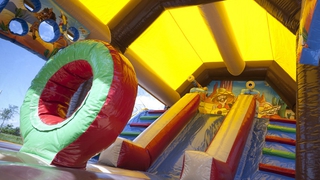 Hüpfburg Shooter Western