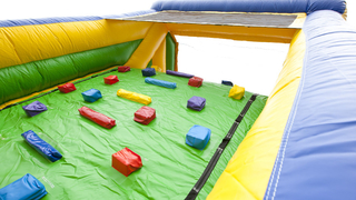 Hindernisparcours Bunt