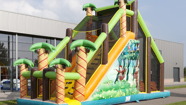 Hindernisparcours Mega Freifall Dschungel