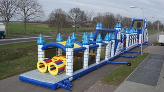 Hindernisparcours Mega Ritterburg