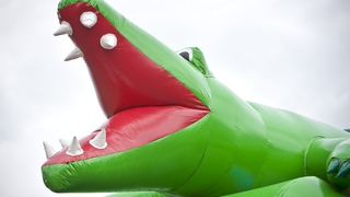  Hüpfburg Super Kroko 