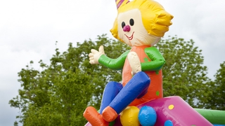  Hüpfburg Multifun Party 