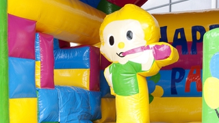  Hüpfburg Multifun Party 