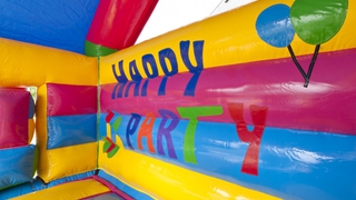  Hüpfburg Multifun Party 