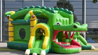  Hüpfburg Shooter Challenge Krokodil 