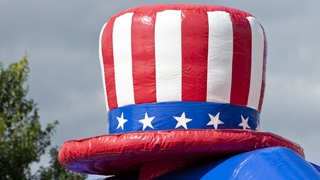  Hüpfburg Shooter USA klein 