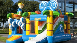 Hüpfburg Multiplay Strand 