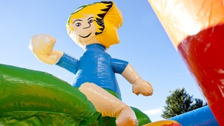 Hüpfburg Multiplay Strand 